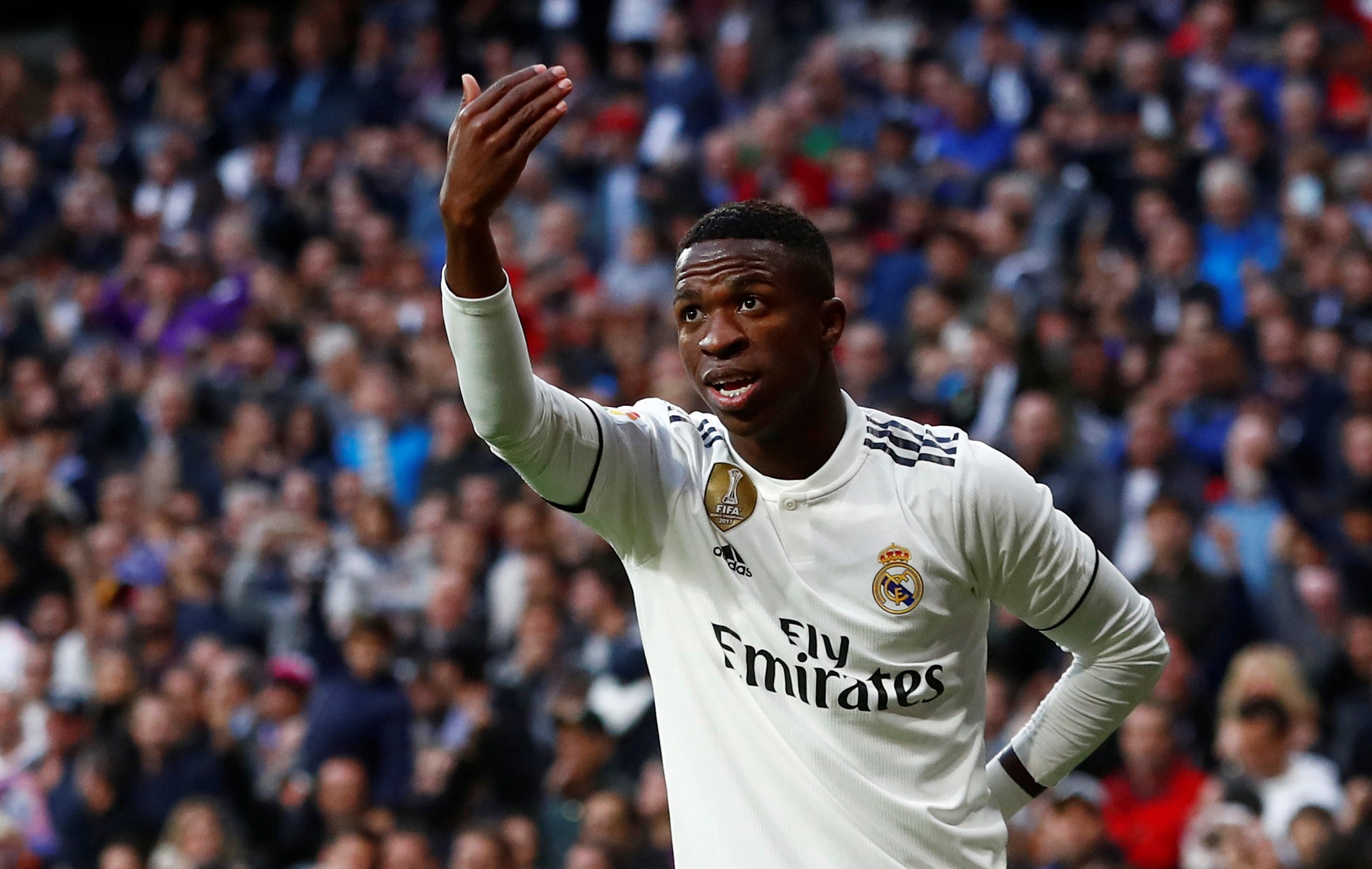 Vinicius: "¿Mbappé? Creo que vendrá dentro de poco, su futuro está en el Real Madrid" Vinicius: "¿Mbappé? Creo que vendrá dentro de poco, su futuro está en el Real Madrid"
