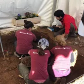 El equipo de arqueólogos trabajan en la fosa común del cementerio San José de Castellón. El equipo de arqueólogos trabajan en la fosa común del cementerio San José de Castellón.