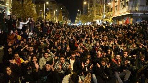 Manifestaci&oacute;n antifascista en Granada