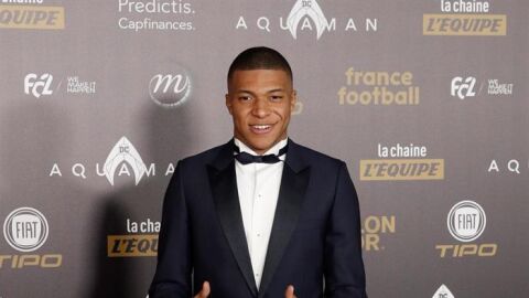 Kylian Mbappe, galardonado con trofeo Kopa al mejor jugador sub-21