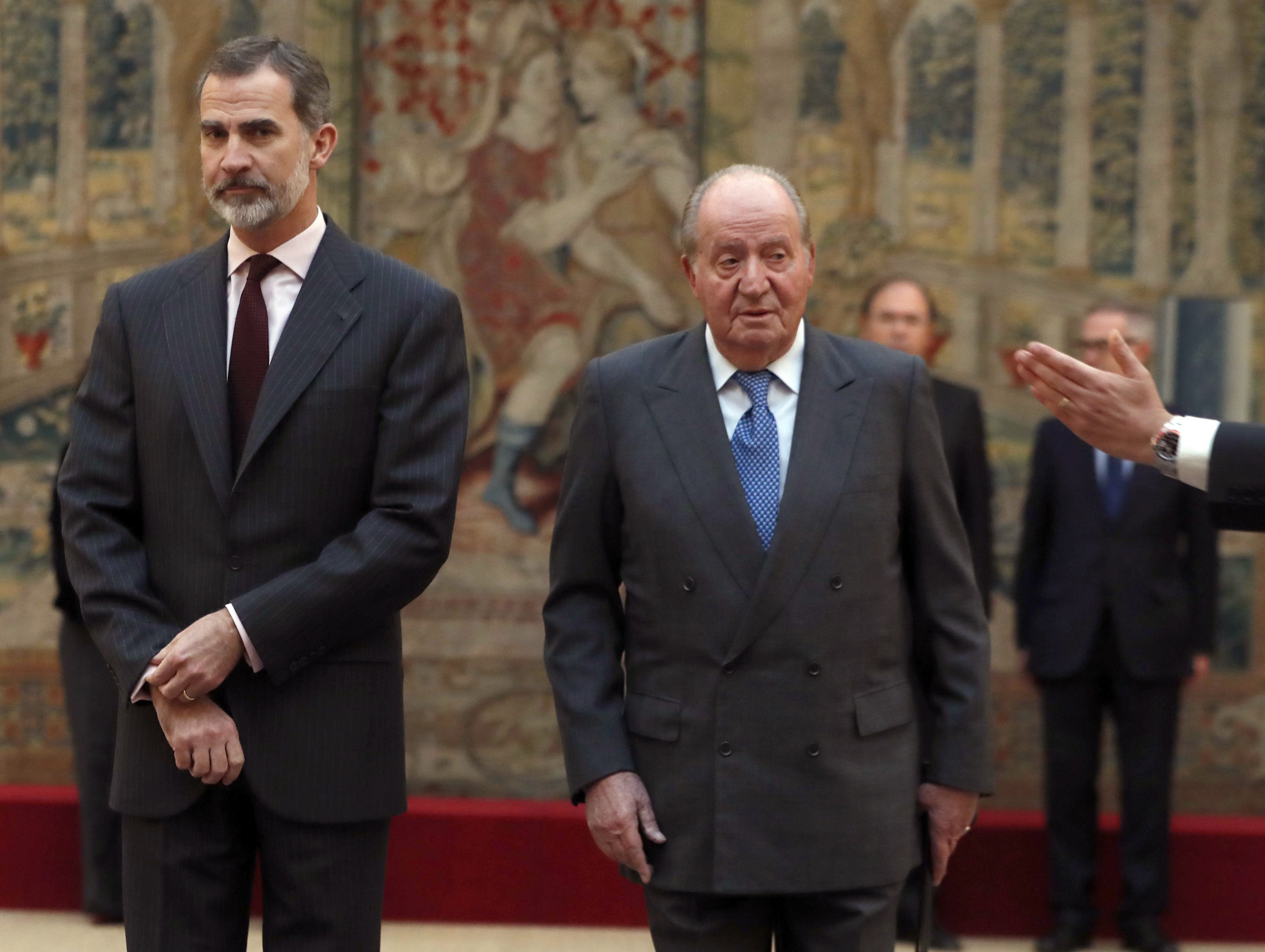El Gabinete: ¿Cómo es la relación paternofilial entre Juan Carlos I y su hijo Felipe VI? El Gabinete: ¿Cómo es la relación paternofilial entre Juan Carlos I y su hijo Felipe VI?