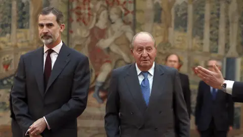 El Rey Felipe VI y Don Juan Carlos El Rey Felipe VI y Don Juan Carlos