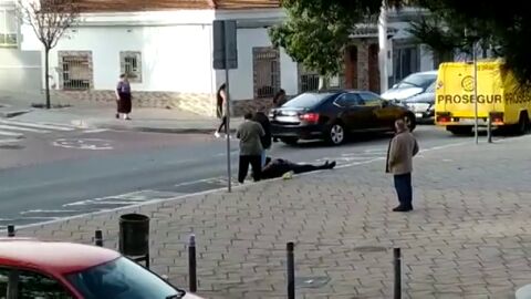 Las sobrecogedoras im&aacute;genes del tiroteo entre clanes gitanos que deja tres heridos en Barcelona