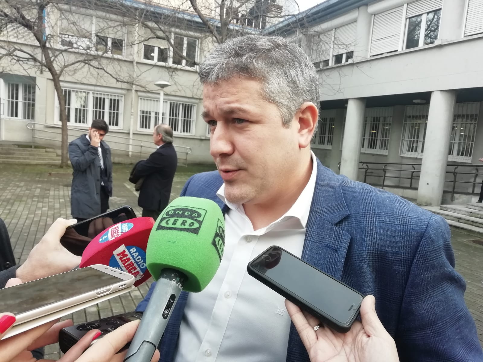 Tino Fernández y Calvete declararán en el juzgado el 15 de enero por la denuncia de Miguel Otero Tino Fernández y Calvete declararán en el juzgado el 15 de enero por la denuncia de Miguel Otero