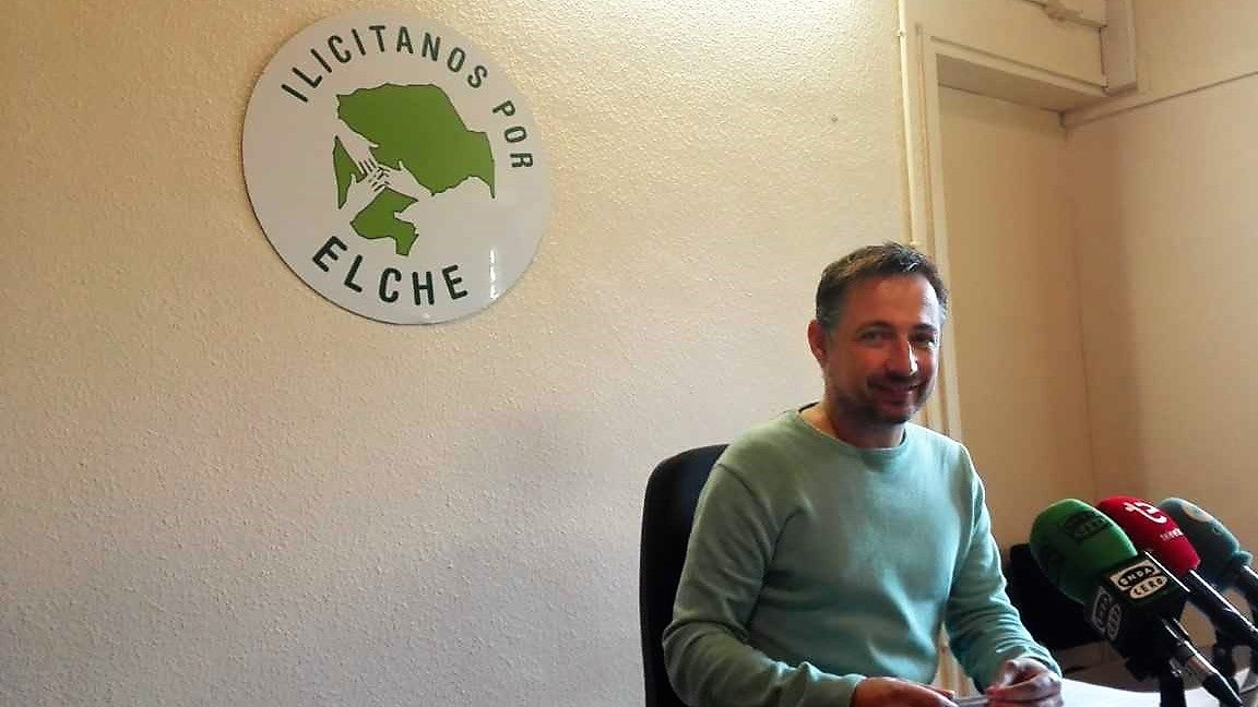 Ilicitanos por Elche lamenta que el tripartito espere a año electoral para ejecutar las plazas de empleo público proyectadas en 2014 Ilicitanos por Elche lamenta que el tripartito espere a año electoral para ejecutar las plazas de empleo público proyectadas en 2014