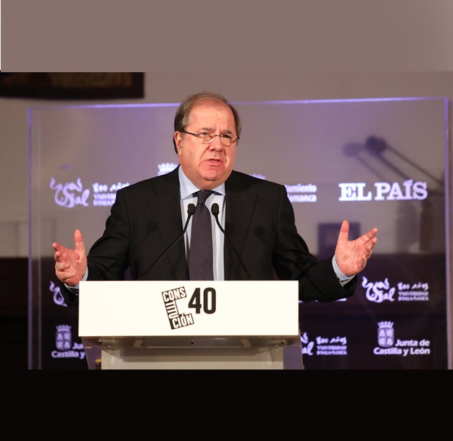 Herrera reivindica el autonomismo responsable frente a los separatismos Herrera reivindica el autonomismo responsable frente a los separatismos