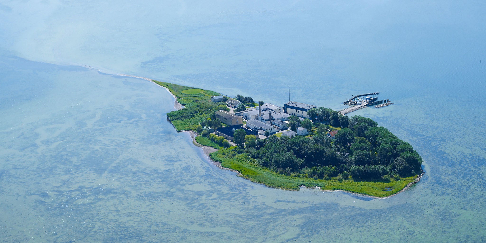 Dinamarca quiere recluir en una isla a los criminales pendientes de expulsión Dinamarca quiere recluir en una isla a los criminales pendientes de expulsión