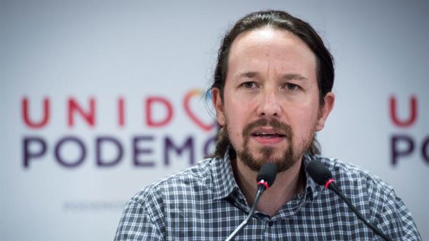 Iglesias tras la marcha de Errejón a la formación de Carmena: "Estoy triste y siento vergüenza de que se hable de nosotros por estas cosas" Iglesias tras la marcha de Errejón a la formación de Carmena: "Estoy triste y siento vergüenza de que se hable de nosotros por estas cosas"