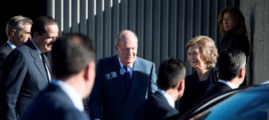 El rey Juan Carlos y la reina Sofía El rey Juan Carlos y la reina Sofía