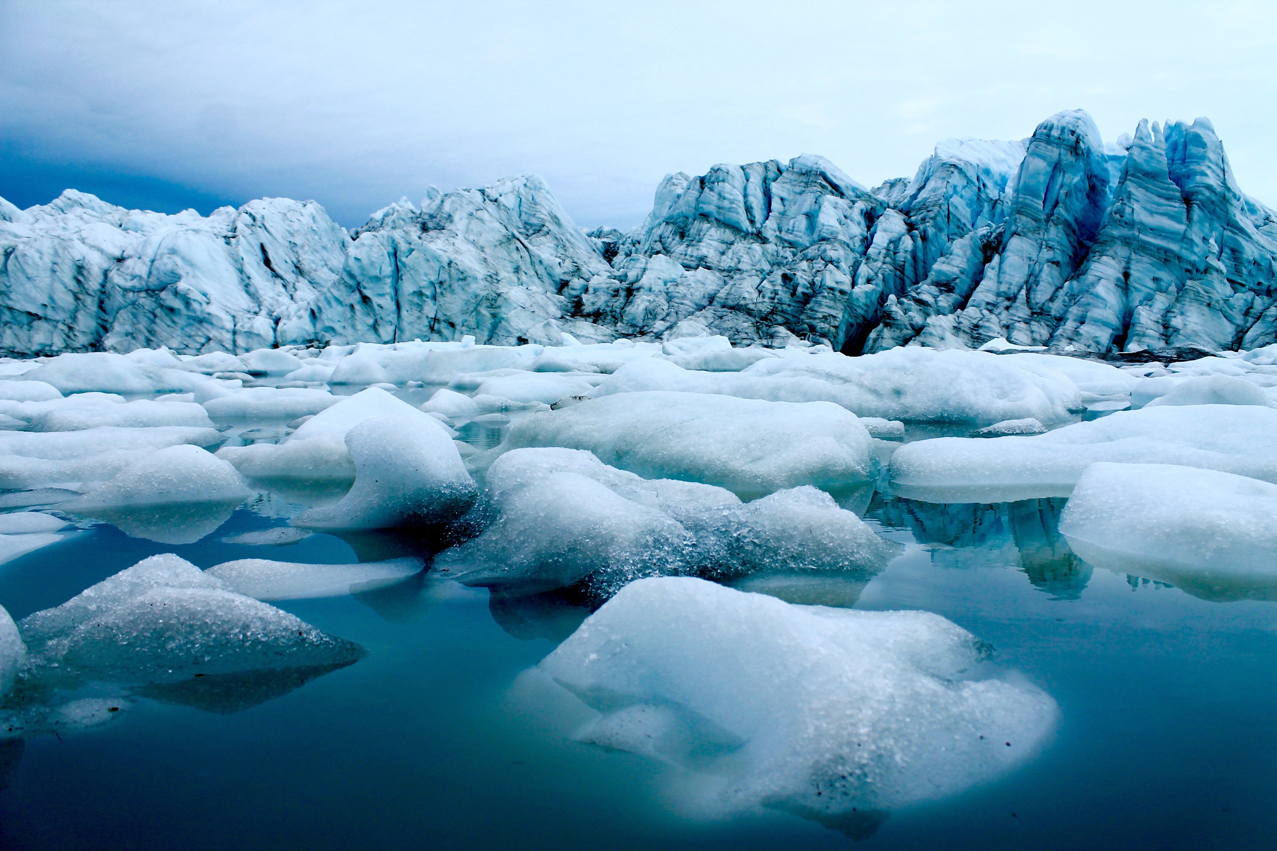 El cambio climático a través de lo que nos dicen los glaciares El cambio climático a través de lo que nos dicen los glaciares