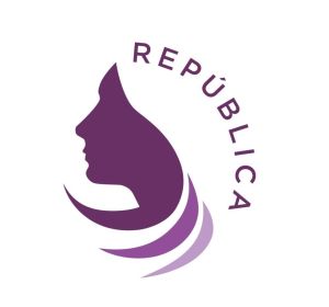 Podemos exhibirá su república ante el rey: un rostro de mujer de color morado Podemos exhibirá su república ante el rey: un rostro de mujer de color morado