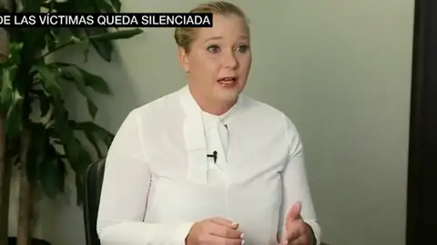 Hablan las víctimas de Jeffrey Epstein, el depredador sexual que abusó de 80 jóvenes: "Nos entrenaba para hacer una felación y estar calladas" Hablan las víctimas de Jeffrey Epstein, el depredador sexual que abusó de 80 jóvenes: "Nos entrenaba para hacer una felación y estar calladas"