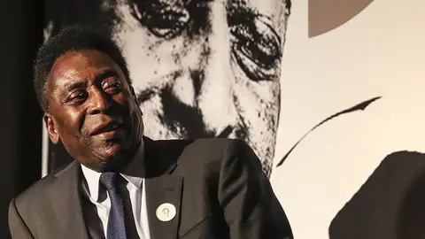 El exfutbolista brasileño Pelé El exfutbolista brasileño Pelé