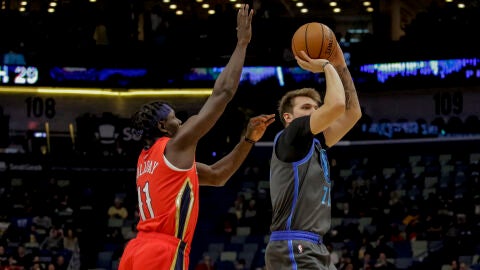 Luka Doncic en el partido Pelicans vs Mavericks