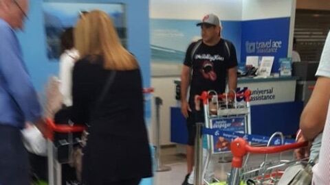 Maxi Mazzaro en el aeropuerto de Madrid antes de volver a Argentina