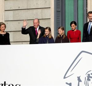 La Familia Real a su llegada al Congreso para los actos del 40 aniversario de la Constitución La Familia Real a su llegada al Congreso para los actos del 40 aniversario de la Constitución
