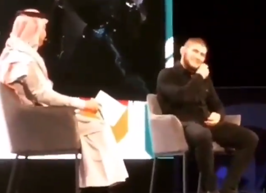 Las declaraciones machistas de Khabib en Arabia Saudí: "Para las mujeres tengo un buen consejo..." Las declaraciones machistas de Khabib en Arabia Saudí: "Para las mujeres tengo un buen consejo..."