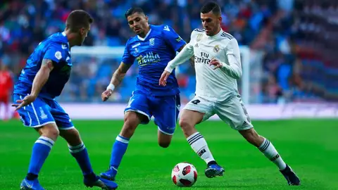 Ceballos, en un momento del partido ante el Sporting. Ceballos, en un momento del partido ante el Sporting.