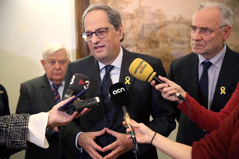 Torra insta a Buch a hacer cambios "en breve" en la cúpula de los Mossos tras las cargas en Girona y Terrassa Torra insta a Buch a hacer cambios "en breve" en la cúpula de los Mossos tras las cargas en Girona y Terrassa