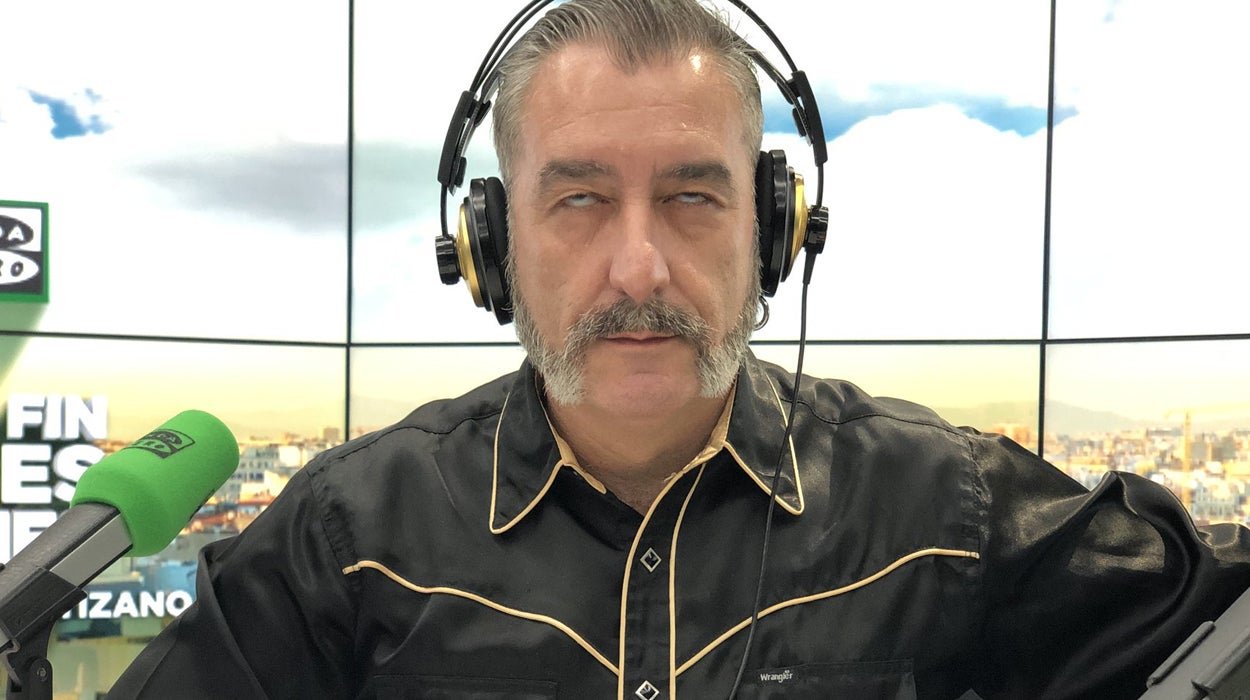 Fernando Eiras: "Por la pureza de la raza, 'árbol ginecológico' es un término que está muy bien para VOX" Fernando Eiras: "Por la pureza de la raza, 'árbol ginecológico' es un término que está muy bien para VOX"