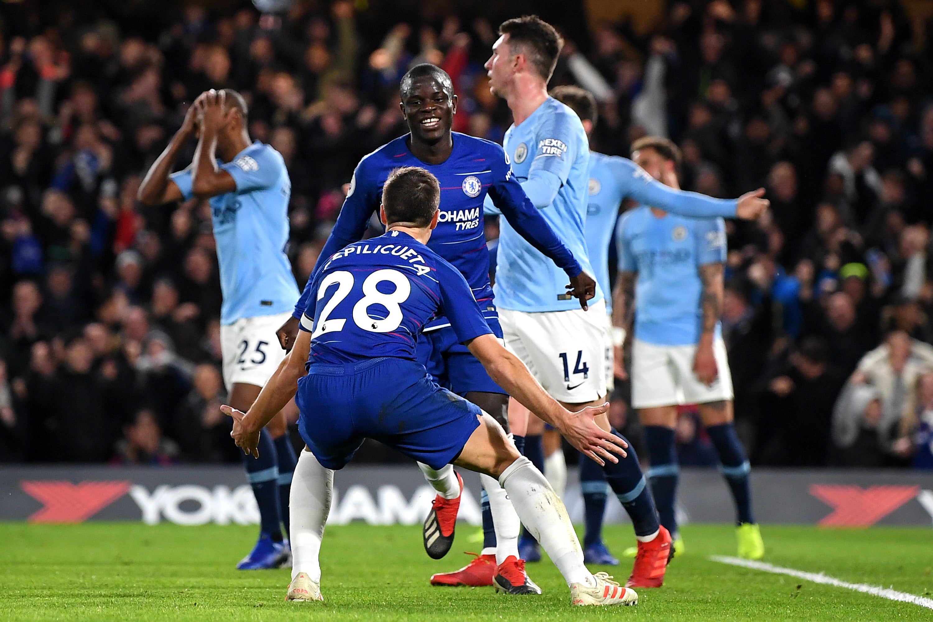 El Chelsea acaba con la imbatibilidad del City en la Premier y el Liverpool es el nuevo líder El Chelsea acaba con la imbatibilidad del City en la Premier y el Liverpool es el nuevo líder