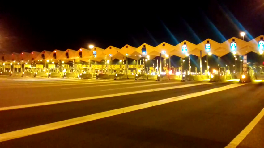 Los CDR levantan las barreras de peaje de varias autopistas de Cataluña Los CDR levantan las barreras de peaje de varias autopistas de Cataluña