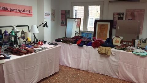 AMUMA ha abierto su mercadillo solidario