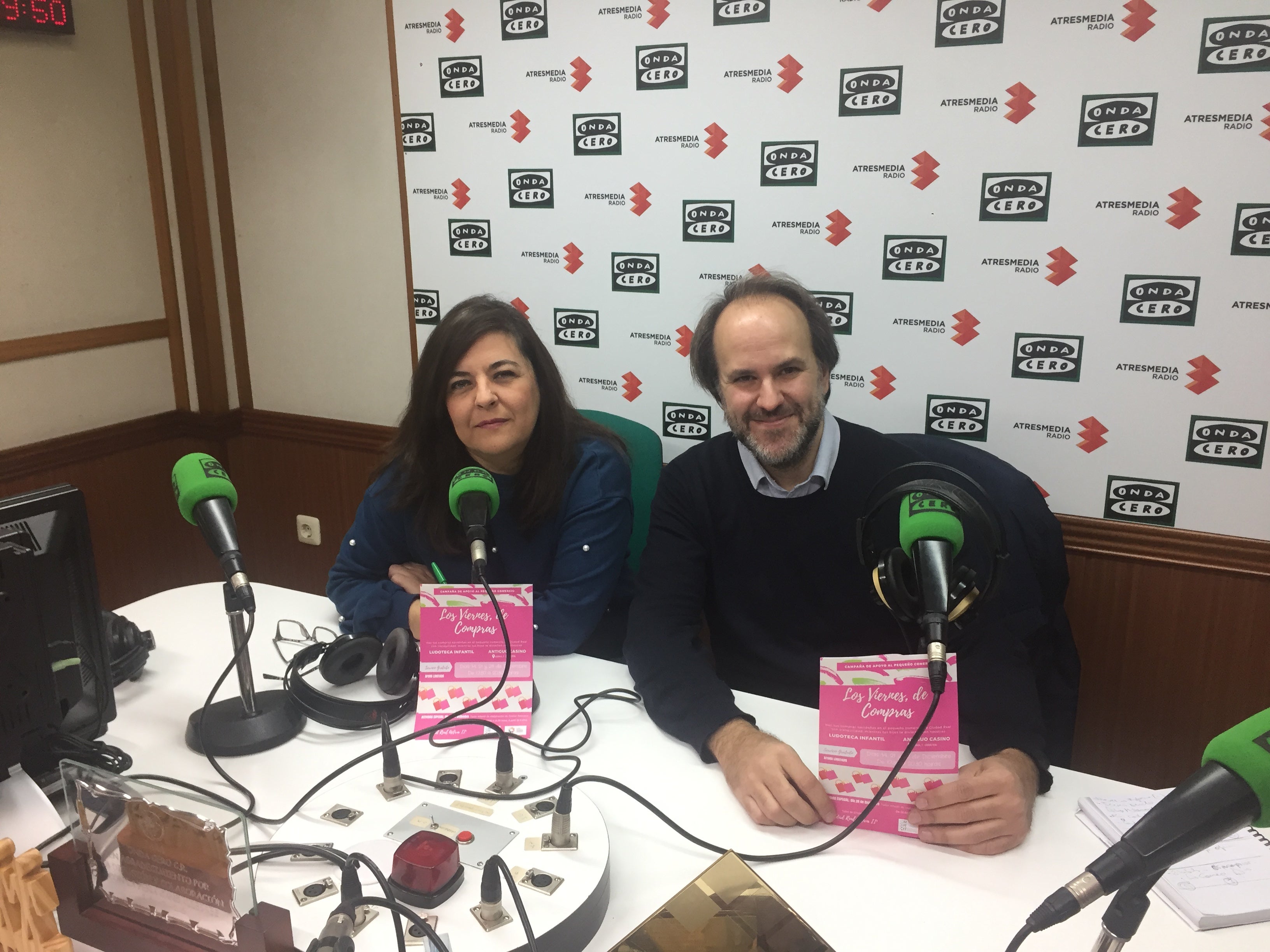 Buscando Empleo Buscando Empleo