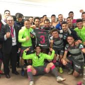 VESTUARIO FELIZ