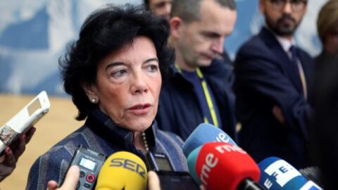 La portavoz del Gobierno, Isabel Cela&aacute;