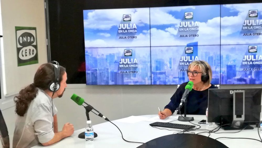 Pablo Iglesias durante la entrevista con Julia Otero