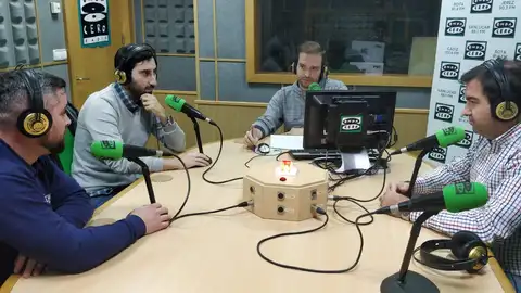 Onda Deportiva Cádiz 10/12/2018 - Tertulia La Resaca Tertulia "La Resaca" sobre la última victoria del Cádiz CF en casa frente al Rayo Majadahonda. Hoy con José Ignacio Silva, Nacho Abreu y Alfonso Ramallo.