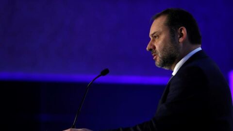 El ministro de Fomento, Jos&eacute; Luis &Aacute;balos