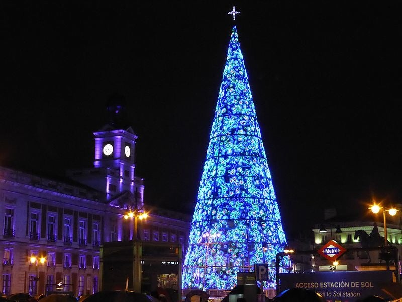 El espíritu de la Navidad llega a la Puerta del Sol El espíritu de la Navidad llega a la Puerta del Sol