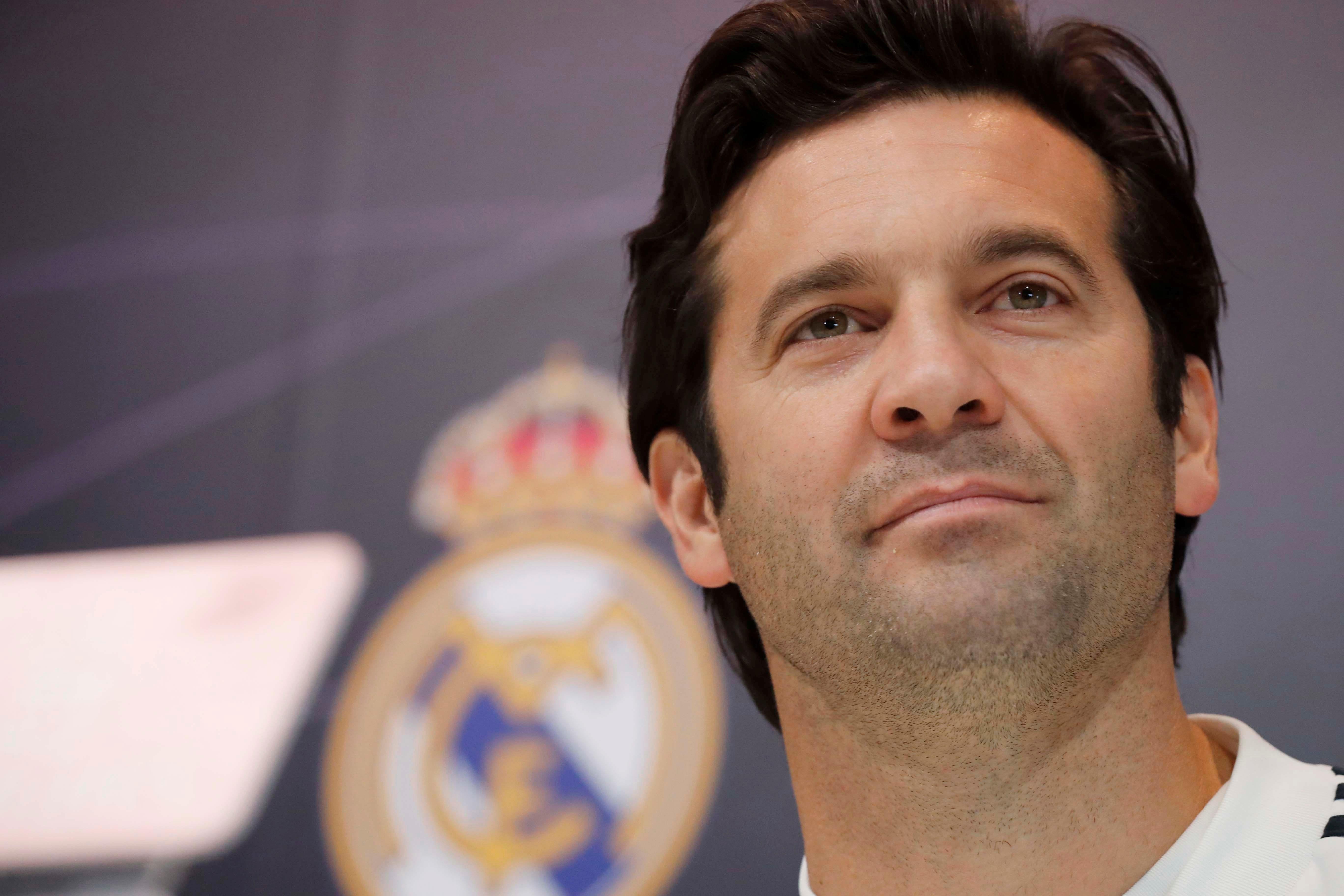 Solari: "¿La tarjeta de Ramos? Sergio respondió a una pregunta capciosa, se refería a forzar la falta" Solari: "¿La tarjeta de Ramos? Sergio respondió a una pregunta capciosa, se refería a forzar la falta"