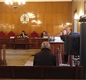 El acusado de matar a Lucia Patrascu durante el juicio El acusado de matar a Lucia Patrascu durante el juicio