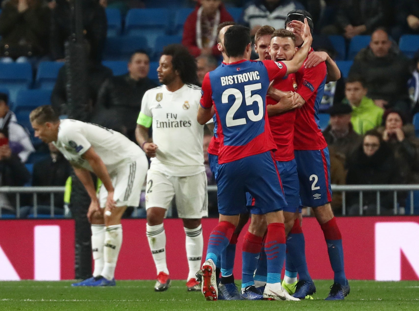 Real Madrid 0-3 CSKA Moscú: Escucha los goles de la derrota del conjunto blanco Real Madrid 0-3 CSKA Moscú: Escucha los goles de la derrota del conjunto blanco