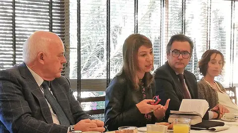 La Jueza Decana de Elche en el acto de Cedelco La Jueza Decana de Elche en el acto de Cedelco