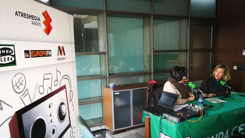 Emisi&oacute;n del "Gij&oacute;n en la Onda" desde el punto limpio de La Calzada
