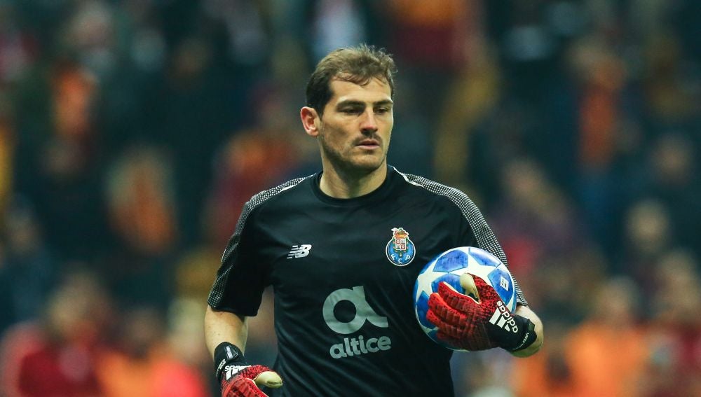 Iker Casillas consigue su victoria 100 en Champions contra el Galatasaray