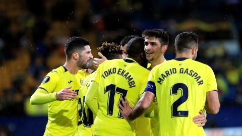Los jugadores del Villarreal celebran uno de los goles contra el Spartak