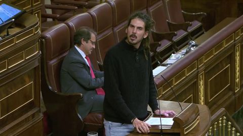 El diputado por Santa Cruz de Tenerife de Podemos, Alberto Rodr&iacute;guez 