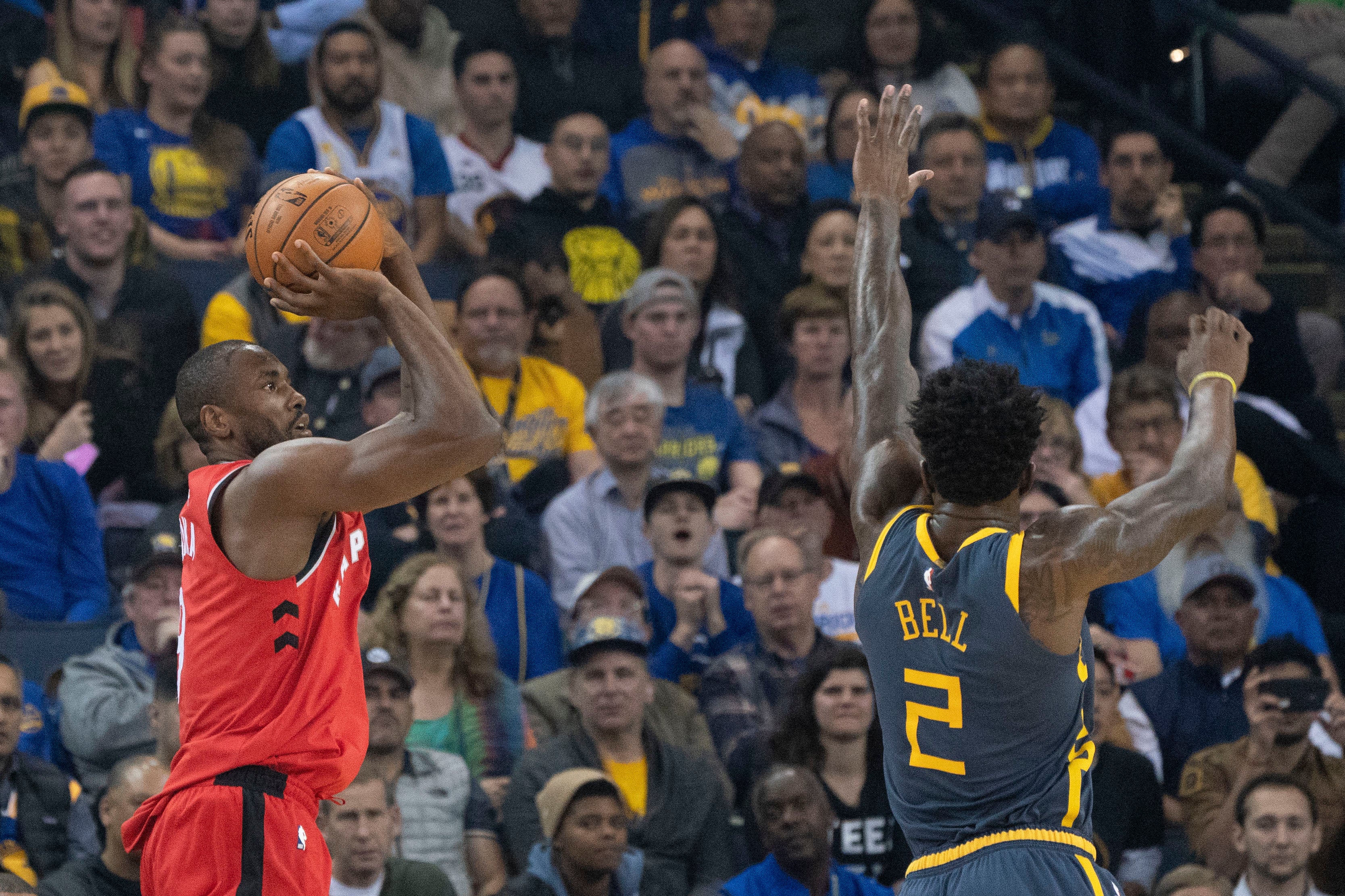 Serge Ibaka vuelve a brillar y lidera el triunfo de los Raptors ante los Warriors Serge Ibaka vuelve a brillar y lidera el triunfo de los Raptors ante los Warriors