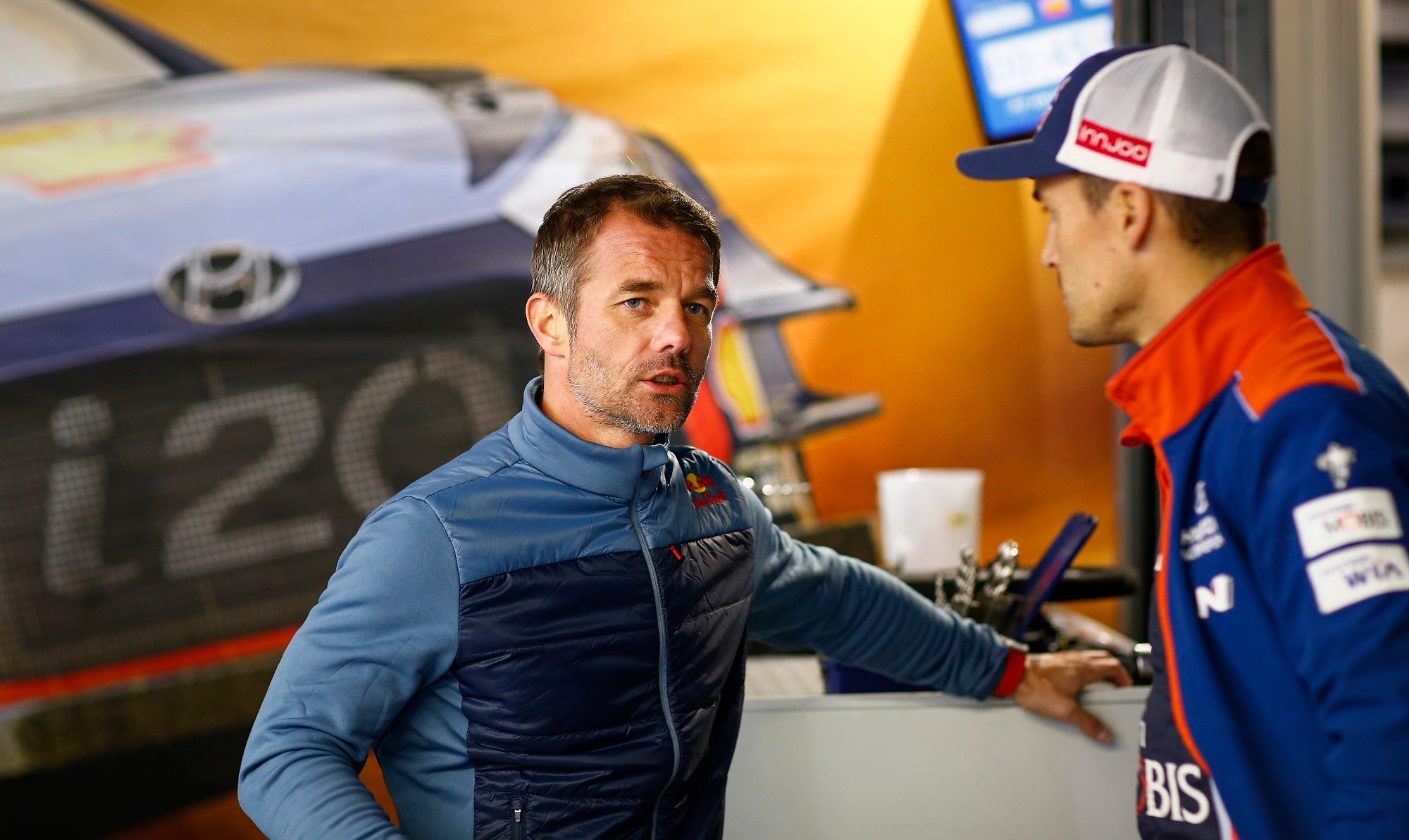 Dani Sordo: "¿Carlos Sainz o Loeb? Es difícil decir quién es el mejor piloto de Rallys de la historia" episode artwork