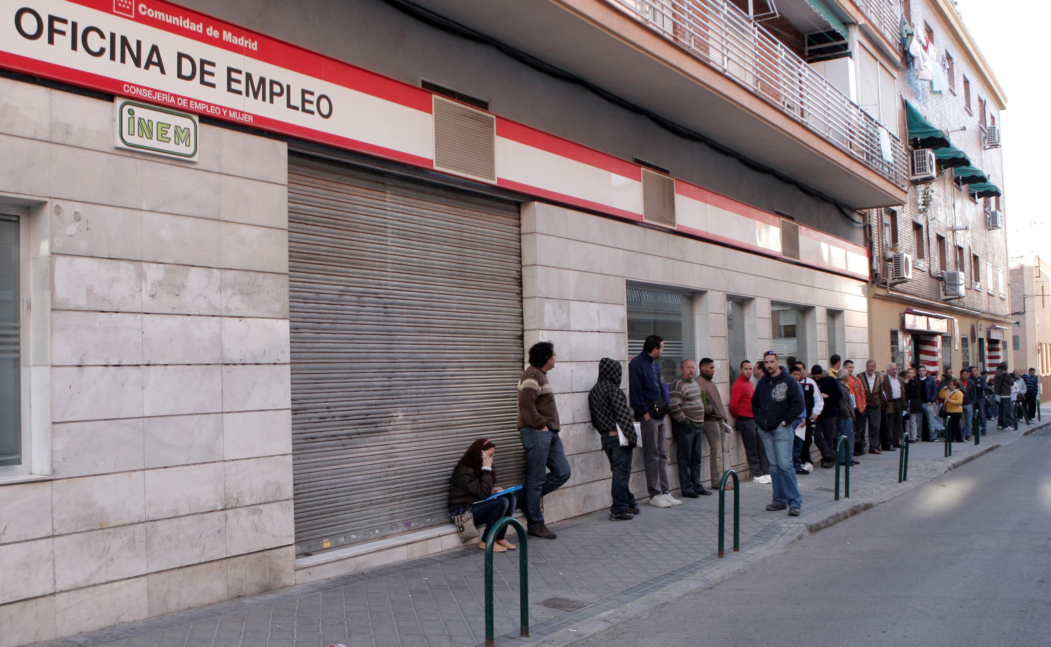 La Comunitat Valenciana cerró el tercer trimestre con 81800 nuevos empleos La Comunitat Valenciana cerró el tercer trimestre con 81800 nuevos empleos