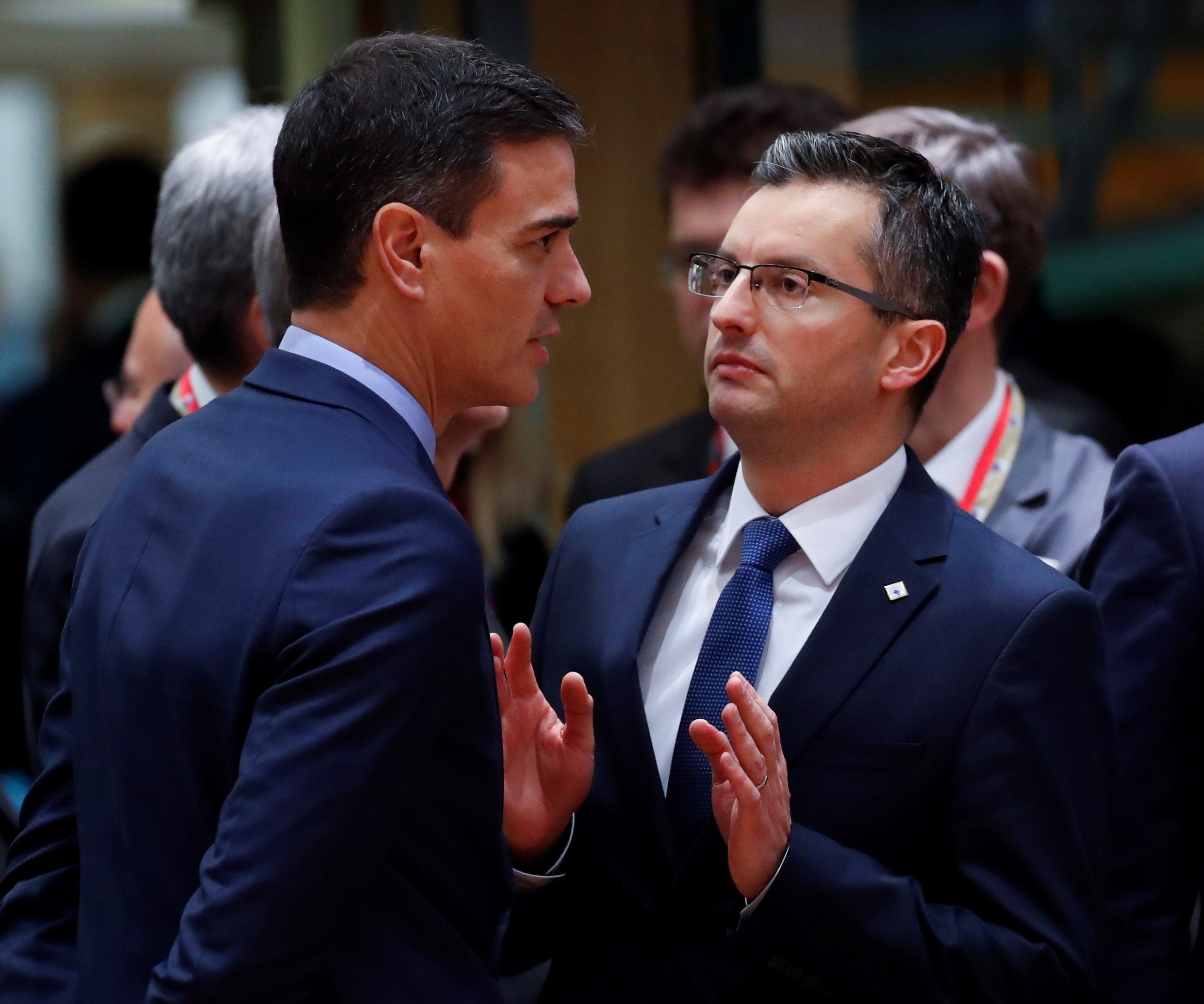 Pedro Sánchez conversa con su homólogo esloveno tras la polémica por Torra Pedro Sánchez conversa con su homólogo esloveno tras la polémica por Torra
