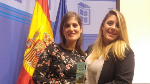 Aspe recibe el premio nacional de Buenas Pr&aacute;cticas Municipales por su programa de absentismo escolar de la Concejal&iacute;a de Educaci&oacute;n.