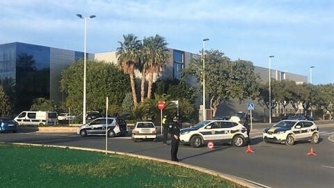 Control de la Polic&iacute;a Local de Elche