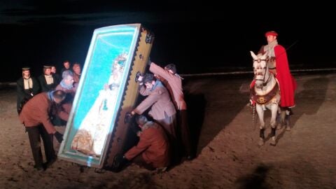 Representaci&oacute;n del hallazgo del arca de la Virgen de la Asunci&oacute;n de 2017
