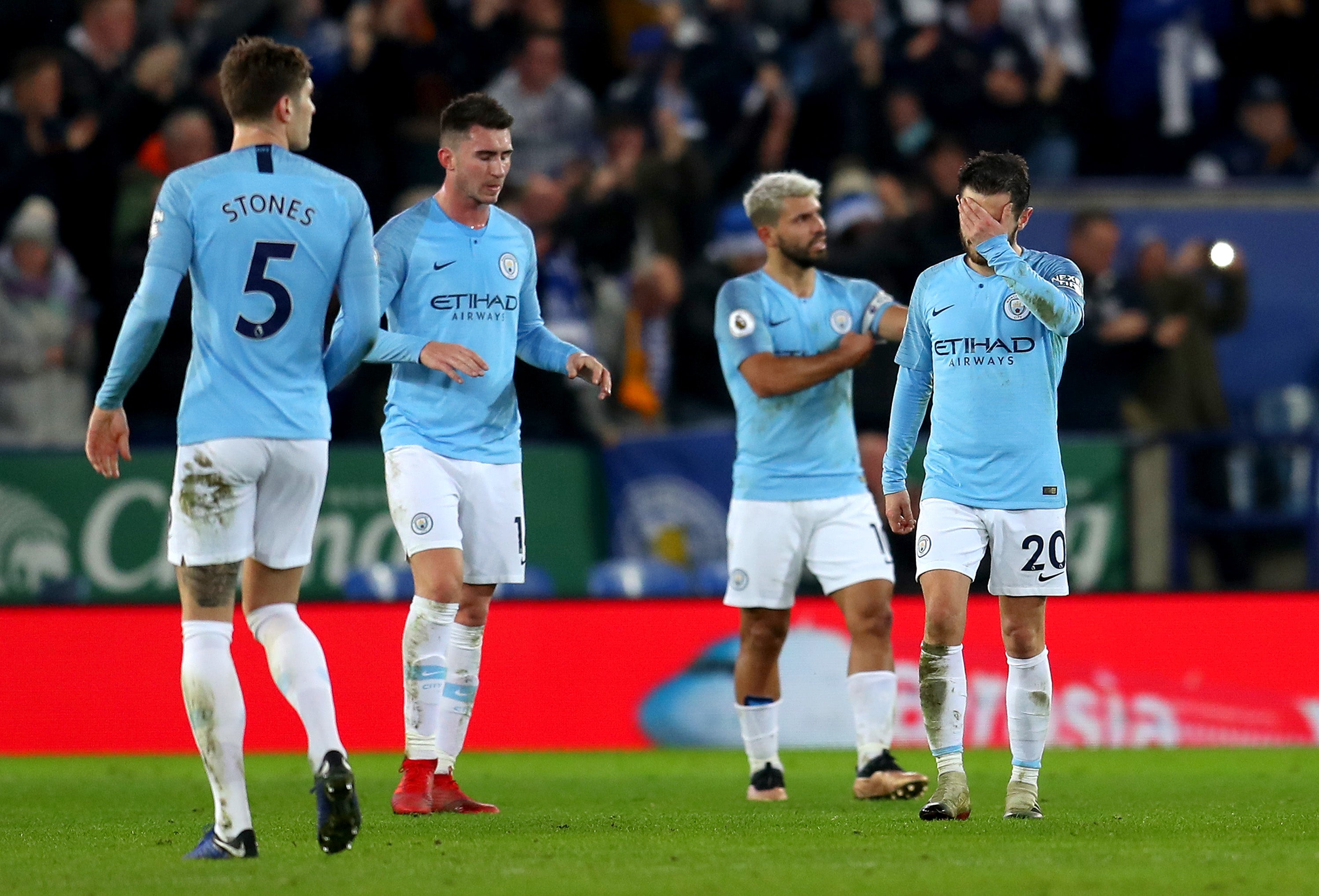 El Manchester City pincha ante el Leicester y el Liverpool es más líder de la Premier El Manchester City pincha ante el Leicester y el Liverpool es más líder de la Premier